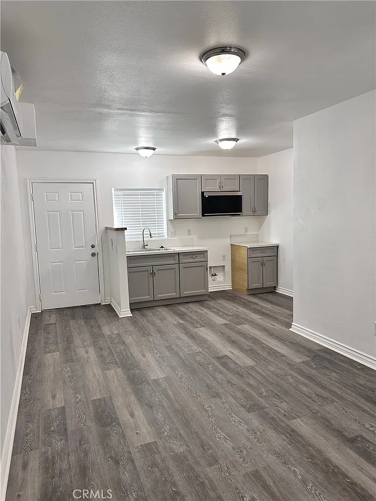 1 bed, 500 sqft, $1,475 — Photo 3