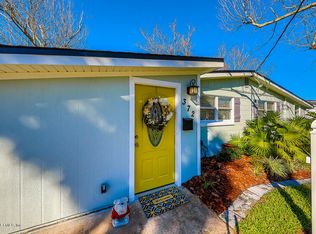 372 Royal Palms Dr, Atlantic Beach, FL 32233