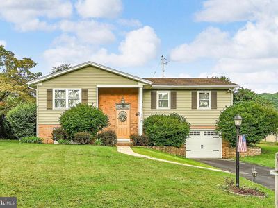 101 Timber Rd, Pottsville, PA, 17901
