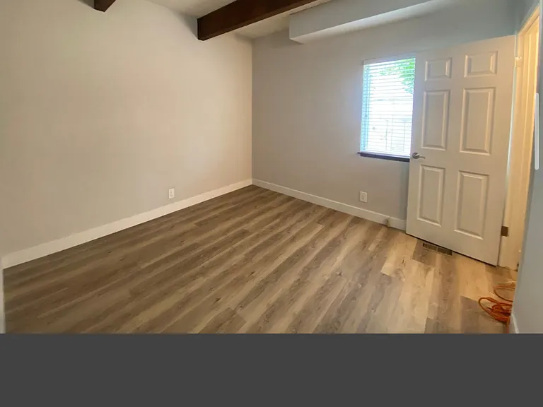 212 Treasure Island Ave — Photo 15