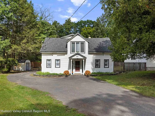 47 Van De Bogart Road, Woodstock, NY 12498