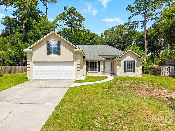 2nd image of 213 Fish Hawk Lane