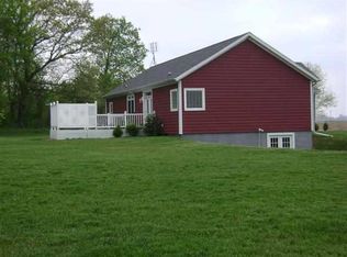 5135 S 500 E, Wolcottville, IN 46795