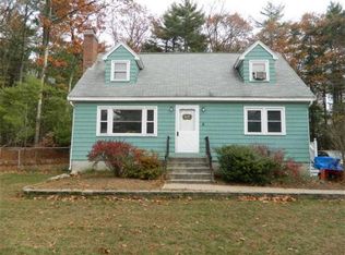 5 Leary Dr, Tewksbury, MA 01876