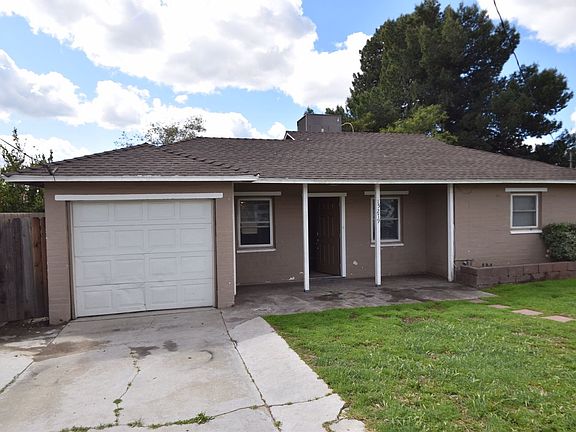 2nd image of 15279 Orchid Ave