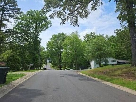 5th image of 133 Redstone Way