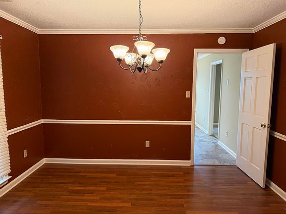 4th image of 330 Oakleigh Dr