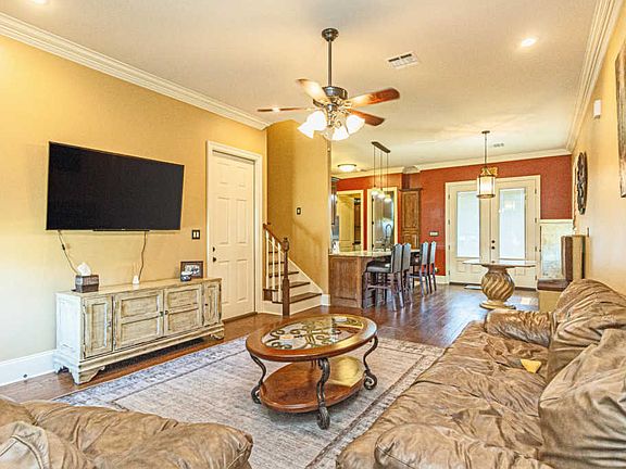 4th image of 115 Santa Marta Dr