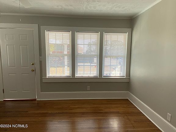 5th image of 308 W Nance Street