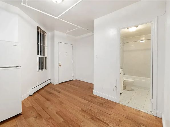 375 Pleasant Ave APT 1B