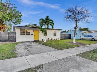3751 SW 46th Ave, Hollywood, FL 33023