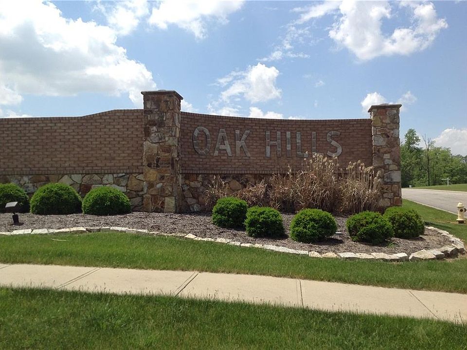 2nd image of 8298 N Twisted Oak Dr