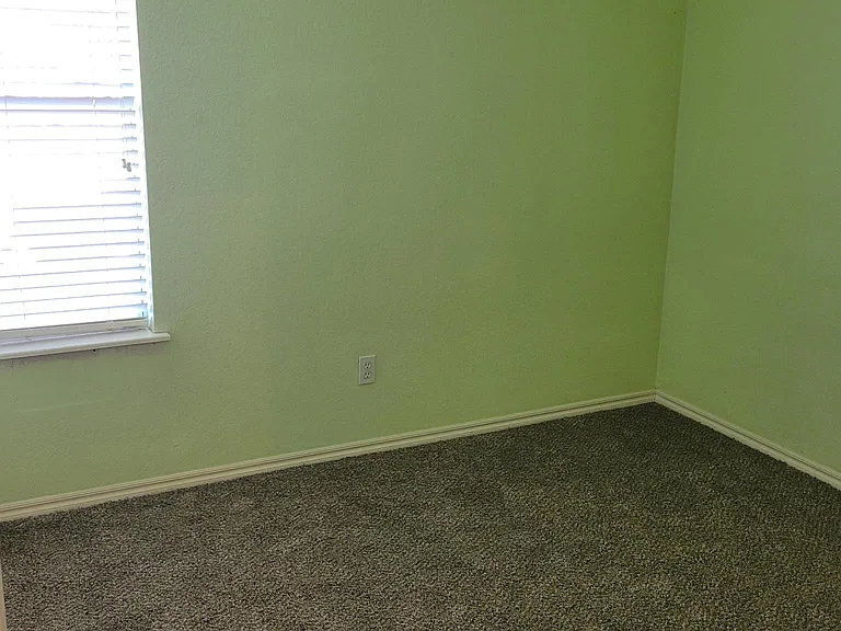 705 Shadowhill St — Photo 8