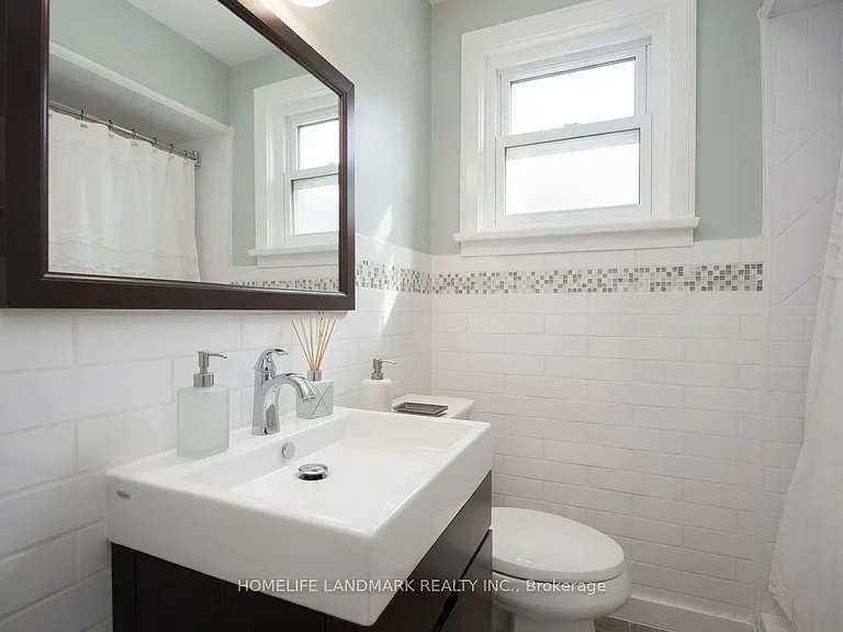 225 Highland Ave — Photo 10