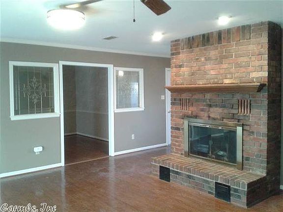5th image of 7911 Summerhill Dr