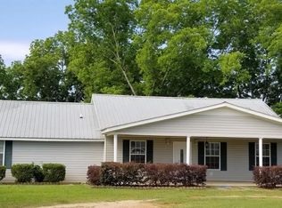 4397 County Road 69, Skipperville, AL 36374