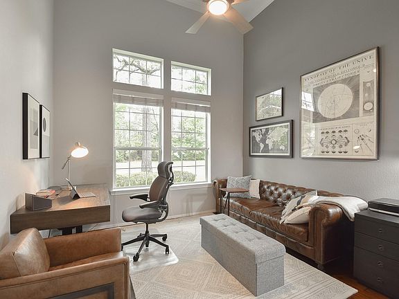 2nd image of 7 E Shale Creek Cir