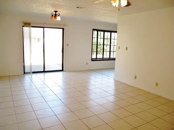 5th image of 7658 Old Hickory Dr