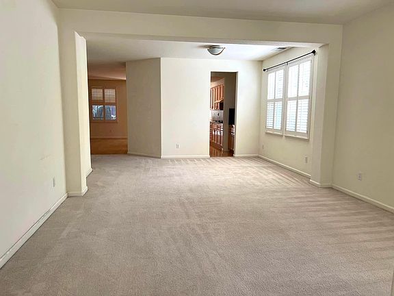 3rd image of 2612 Lark Sparrow Way