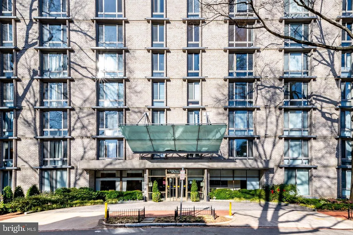 1 bed, 1.0 bath, 600 sqft, $1,950 — Photo 1