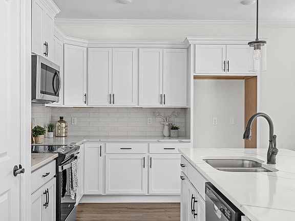 5th image of 395 Double Play Dr Unit 125