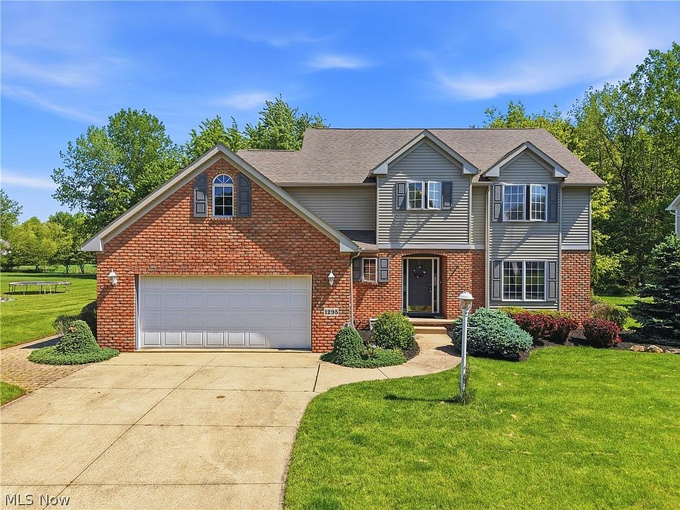 1st image of 1295 Shady Lakes Dr