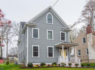 51 Hedges Ave, Chatham, NJ 07928