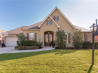 512 Drake Elm Ct, Madisonville, LA 70447