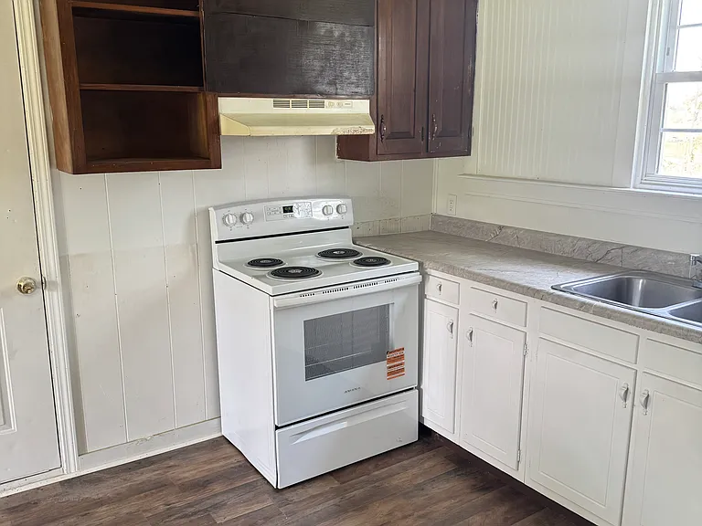 2205 Old Cornwallis Rd — Photo 8