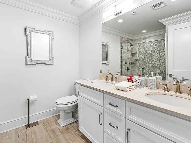 13 Village Green Dr — Photo 18