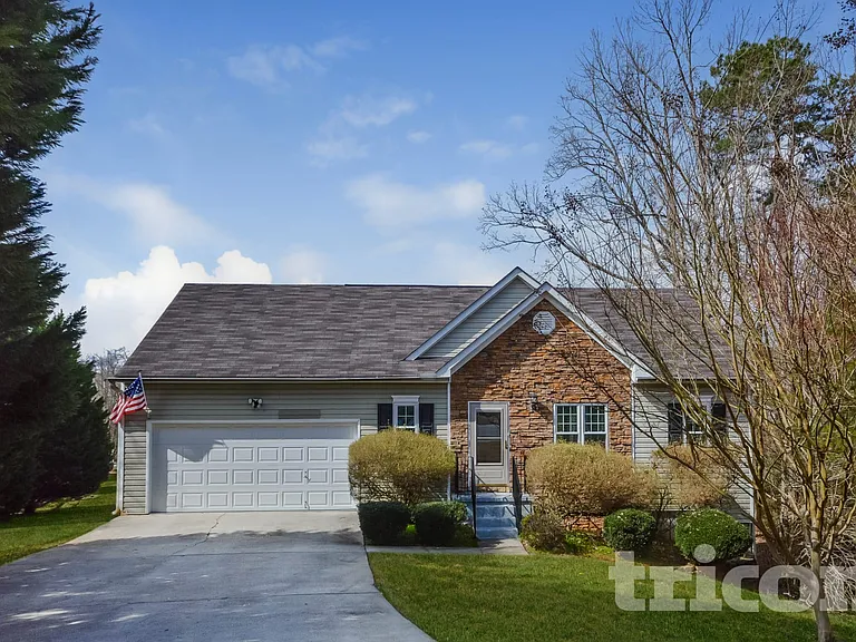 806 Board Walk Ct — Photo 2