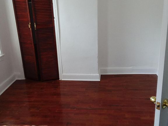 3rd image of 2113 Fitzwater St Floor 2