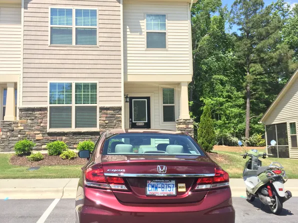 122 Constitution Dr, Durham, NC 27705