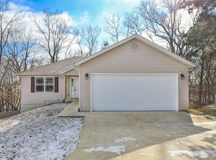 319 N Dogwood Pl, Reeds Spring, MO 65737