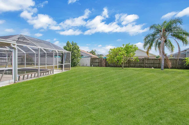 111 Blue Indigo Ct — Photo 12