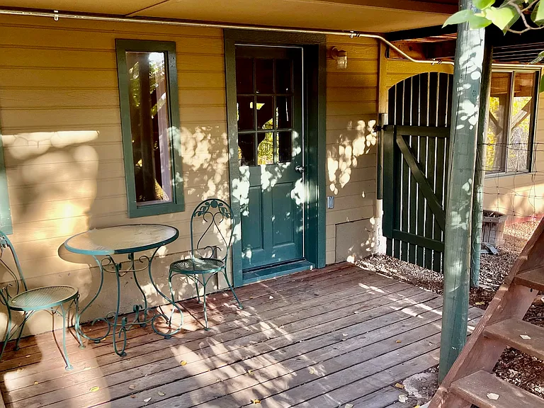Circle Dr — Photo 13