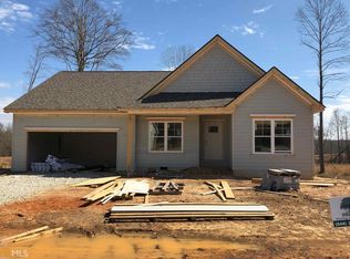 520 N Point Cir #36, Hartwell, GA 30643