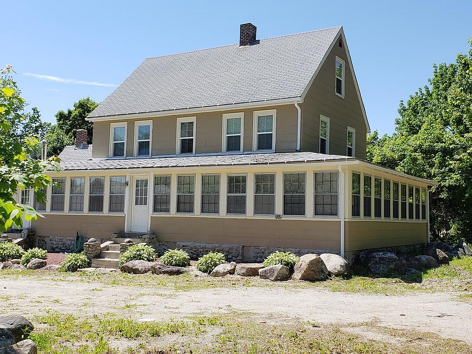 New England farm house!