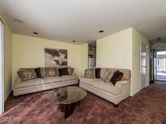 4th image of 116 Westend Ave APT 20