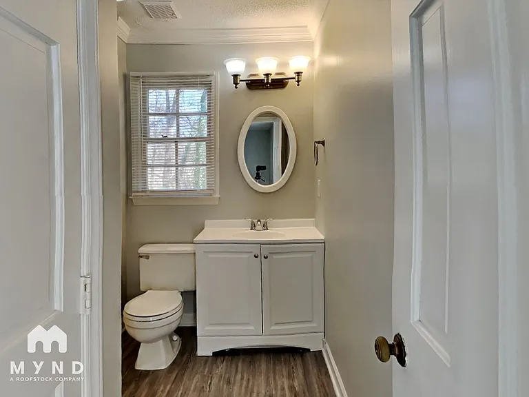 6125 Krandon Dr — Photo 15