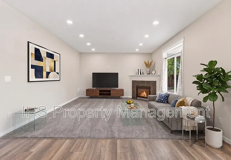 9711 Nottingham Dr — Photo 23