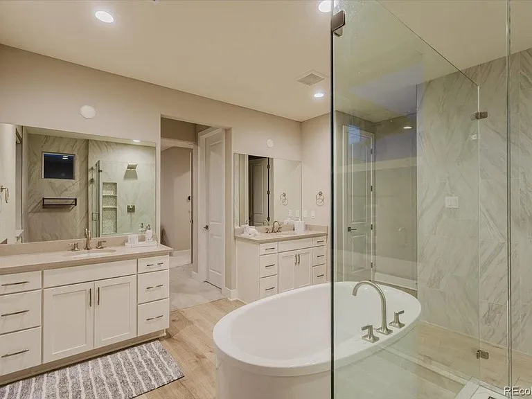 5338 Brotherton Ct — Photo 24