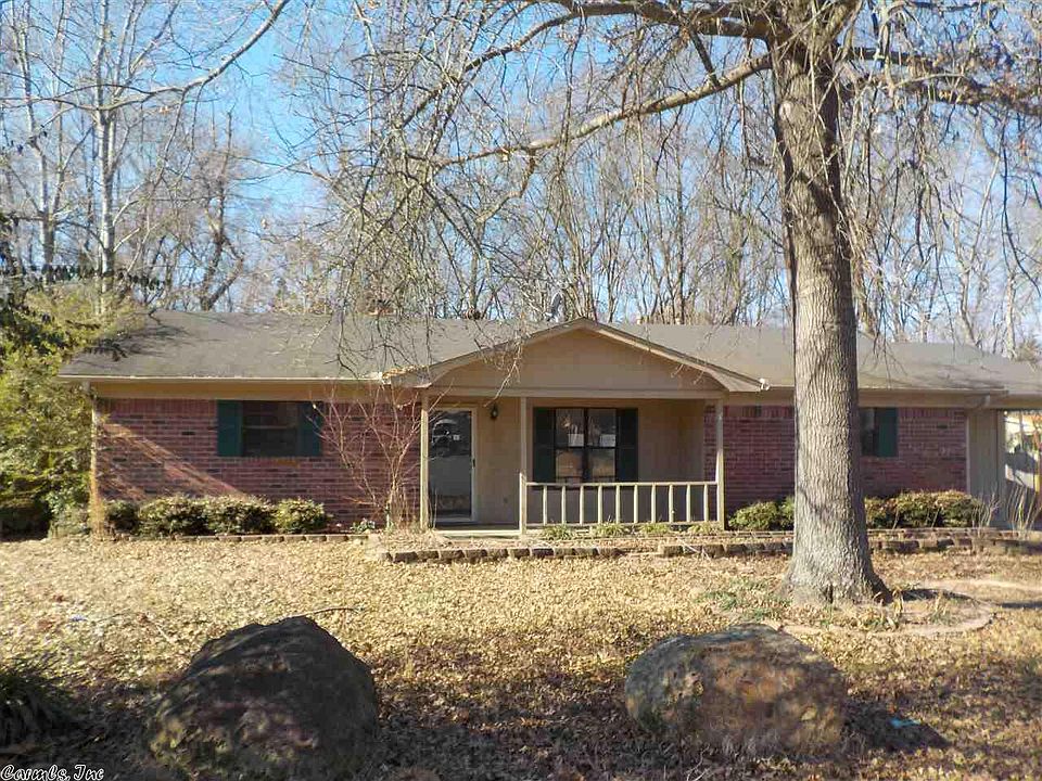 1st image of 29 Foxboro Dr