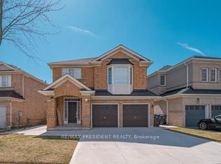 3 Rambling Oak Dr, Brampton, ON L7A 3X4