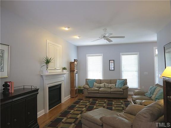 Living Rm