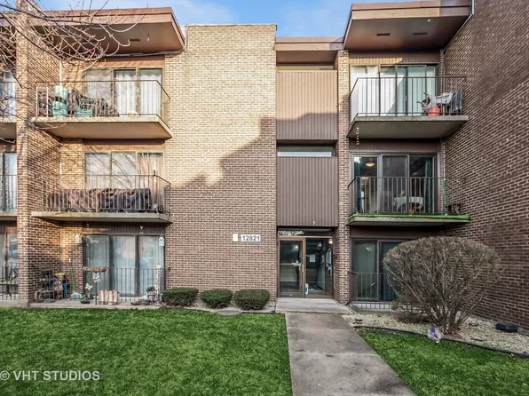 12821 S Kenneth Ave APT B4, Alsip, IL 60803