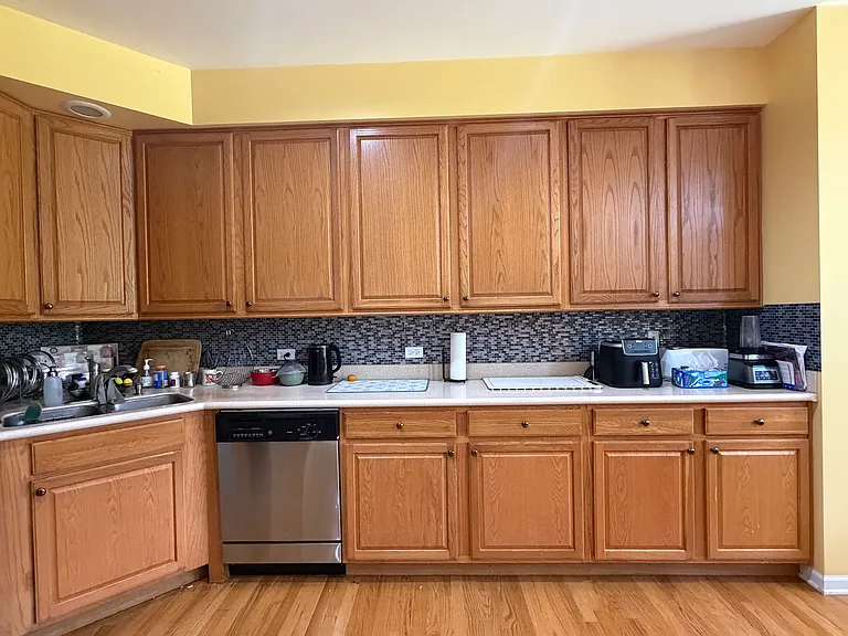 284 Jennifer Ct — Photo 4