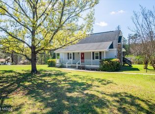 150 Doe Ct, Gray, GA 31032