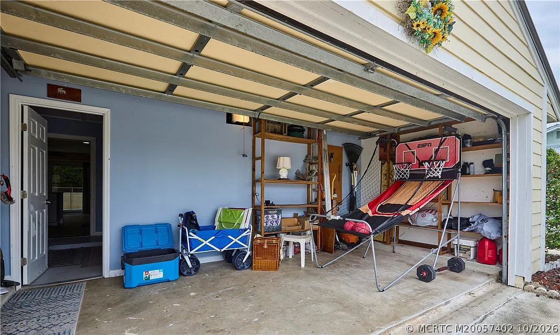 3 bed, 2.0 bath, 1552 sqft, $4,000 — Photo 3