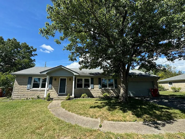 101 Rainbow Dr — Photo 32